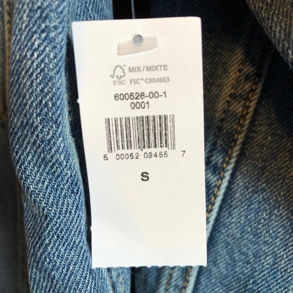 GAP WOMANS DENIM JEAN JACKET SIZE SMALL NEW WITH TAGS - Picture 7 of 11